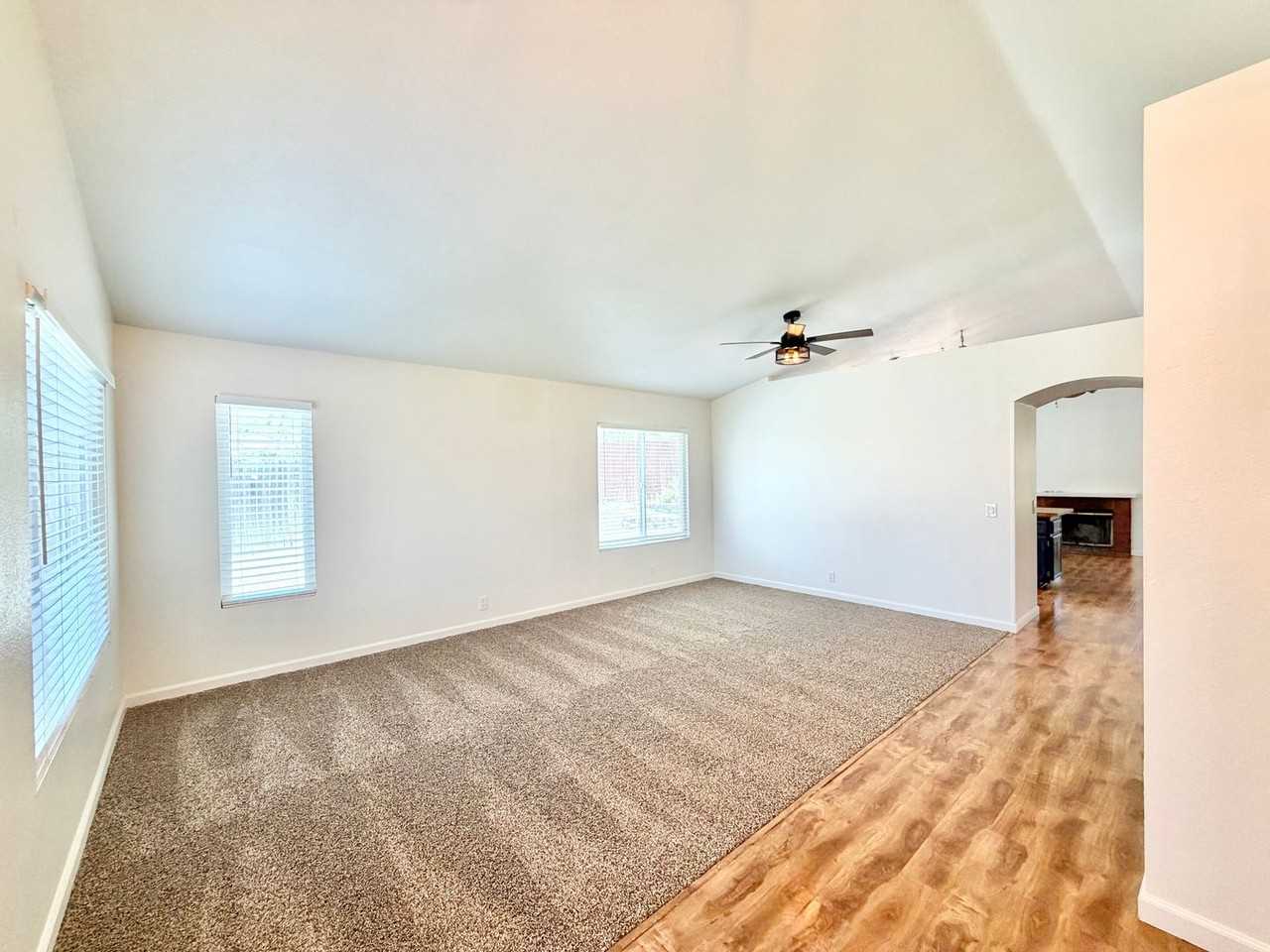 29723 Ramsey Ct - Photo 5 of 30