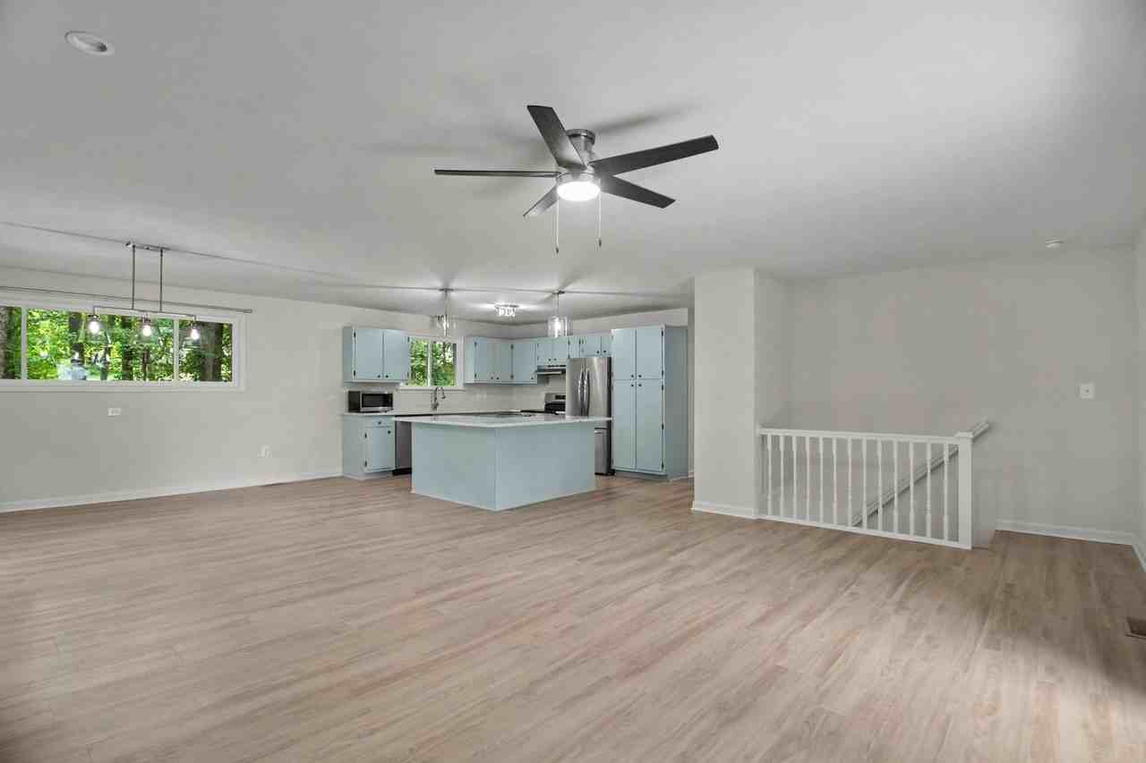 201 Birchside Cir - Photo 6 of 30