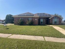 featured image of 4101 Windwood Dr