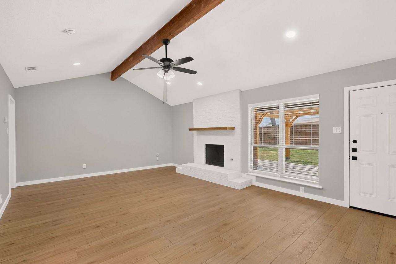 2919 Panhandle Dr - Photo 6 of 45