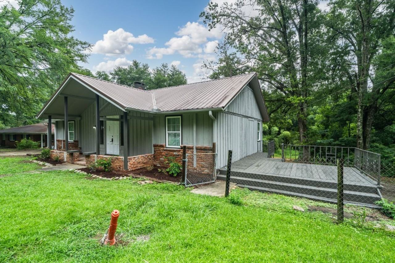525 Crumley Chapel Rd - Photo 3 of 27
