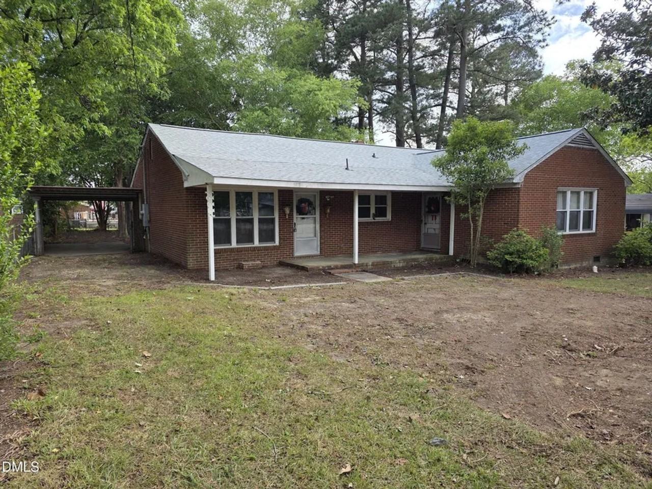 1305 Erwin Rd - Photo 2 of 5