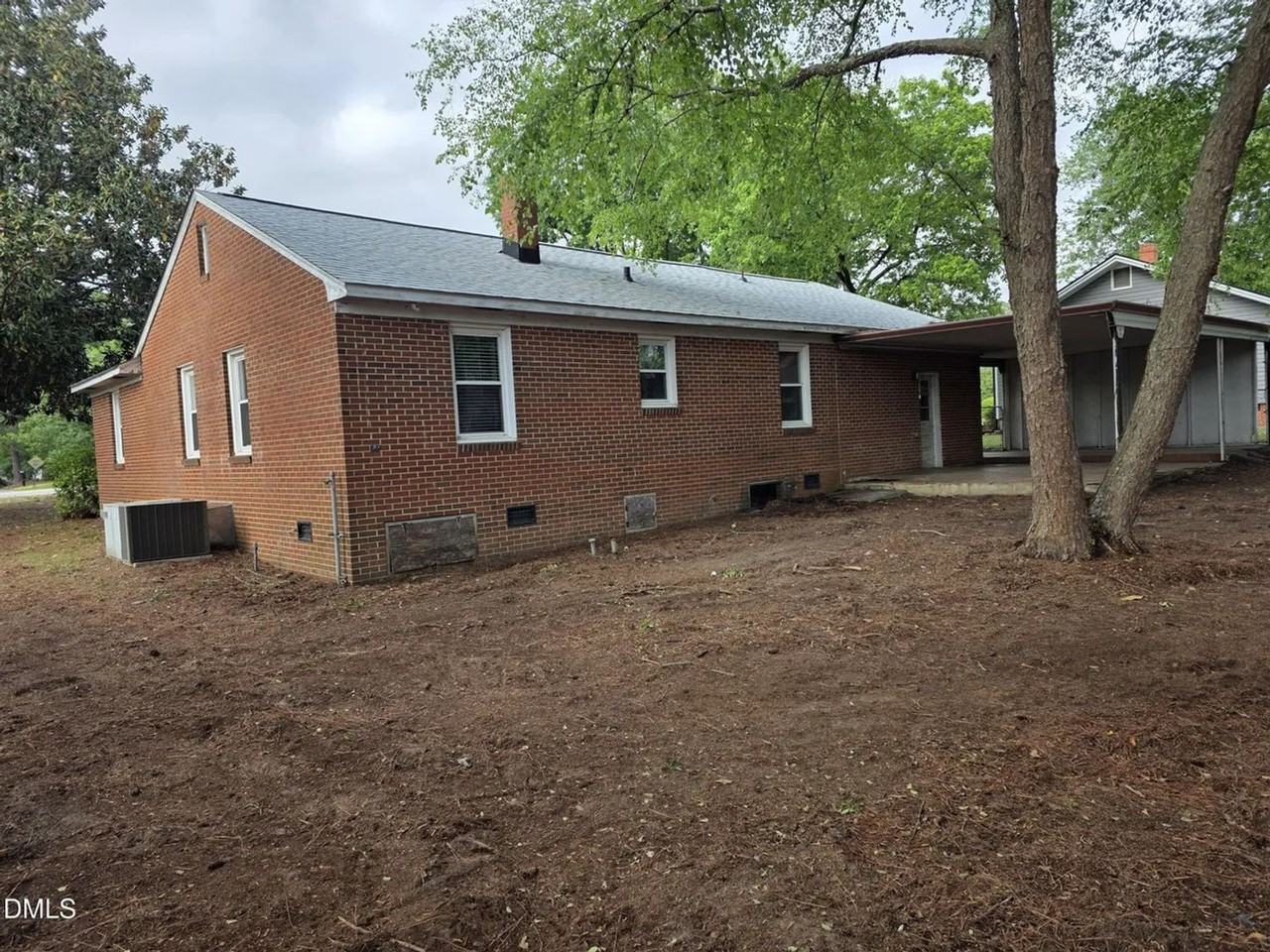 1305 Erwin Rd - Photo 4 of 5