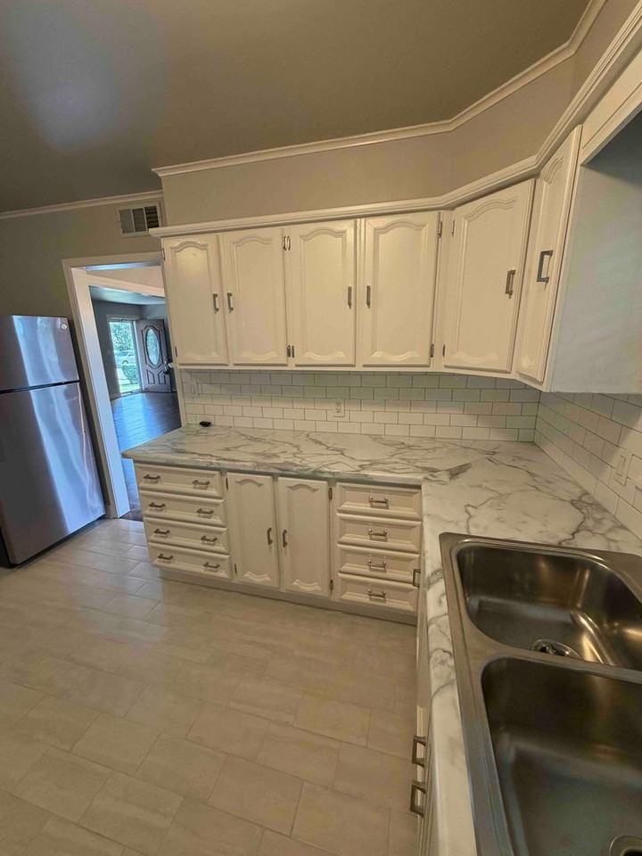 3616 E 40th Pl - Photo 5 of 19