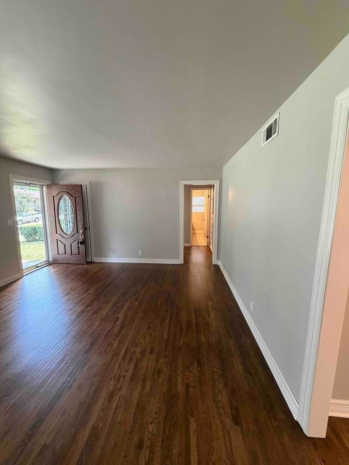 3616 E 40th Pl - Photo 7 of 19