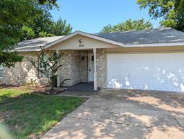 featured image of 1604 S Redbud Pl