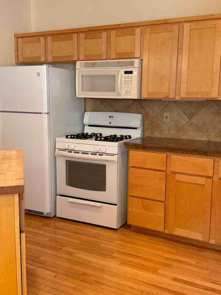 12967 Northwoods Blvd #1 - Photo 5 of 10