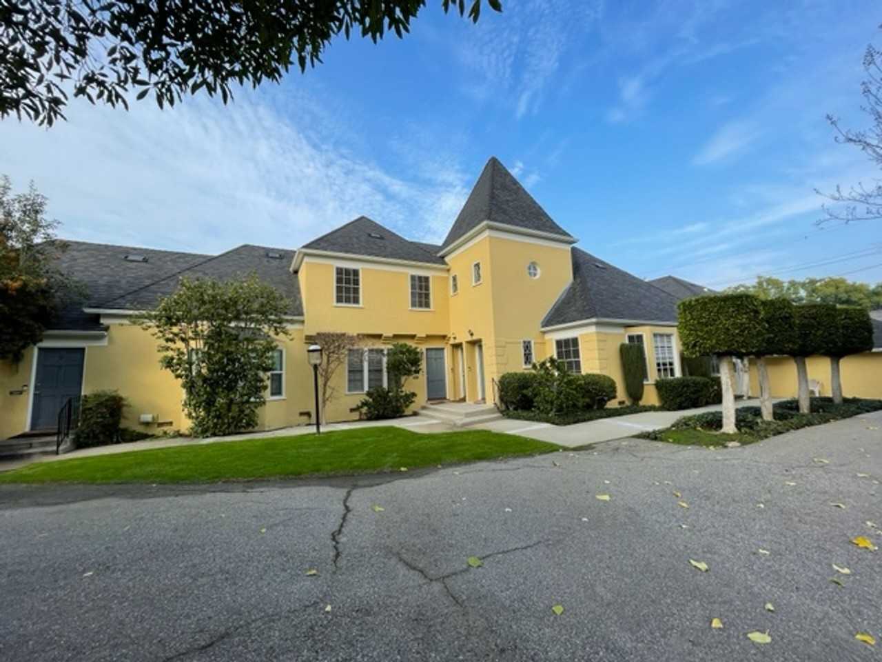 Settle into a Better Life at South Pasadena! - Photo 3 of 8