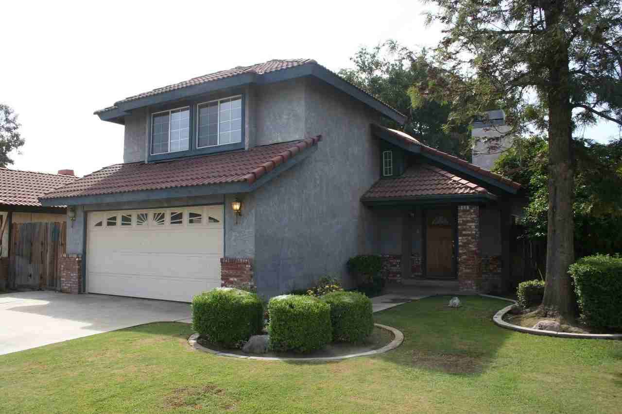 4615 Gardenwood Ln - Photo 2 of 16