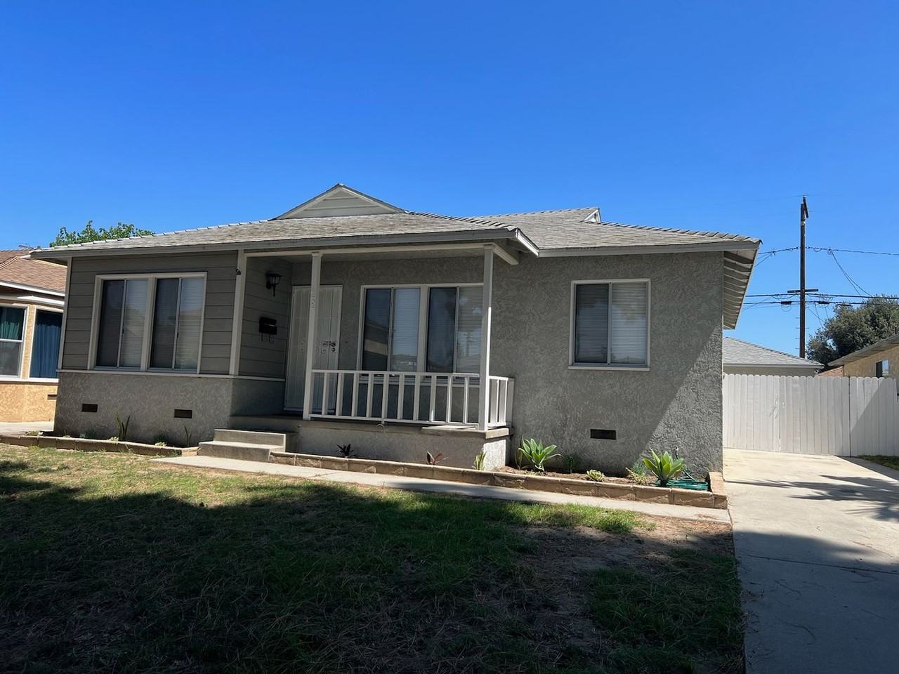 4404 Gondar Ave - Photo 2 of 11