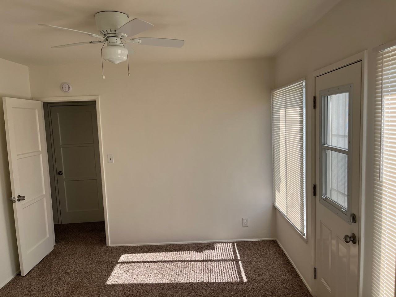 4404 Gondar Ave - Photo 6 of 11