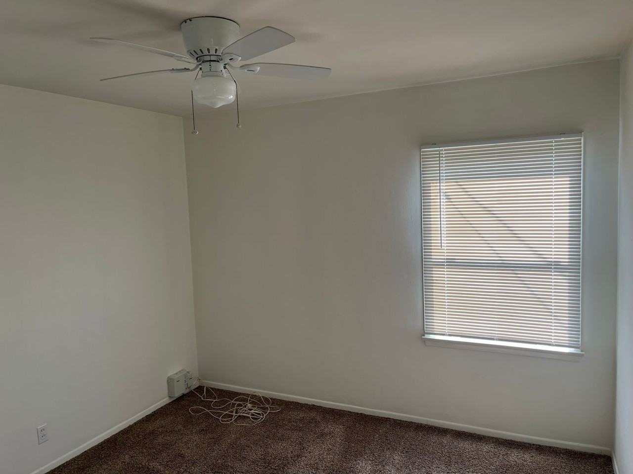 4404 Gondar Ave - Photo 7 of 11