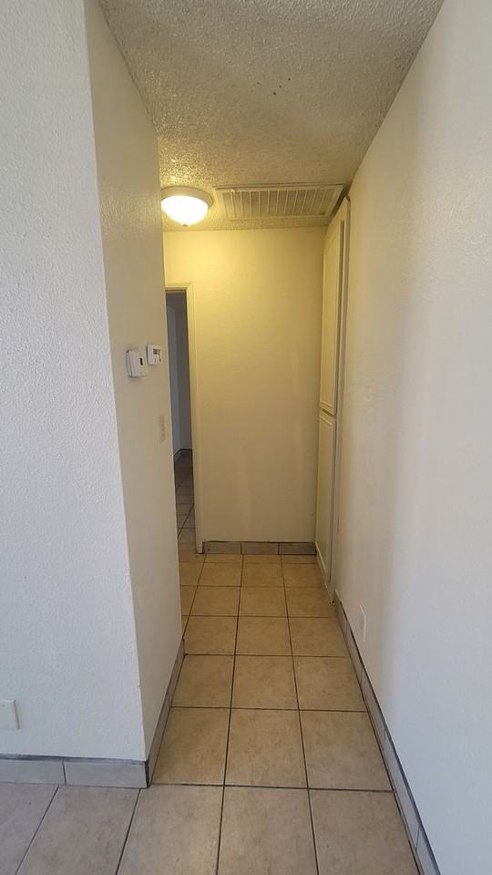 ELD803 - Photo 5 of 40