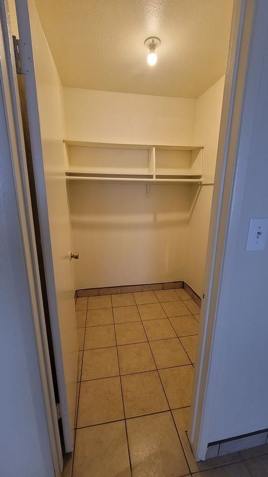 ELD803 - Photo 7 of 40