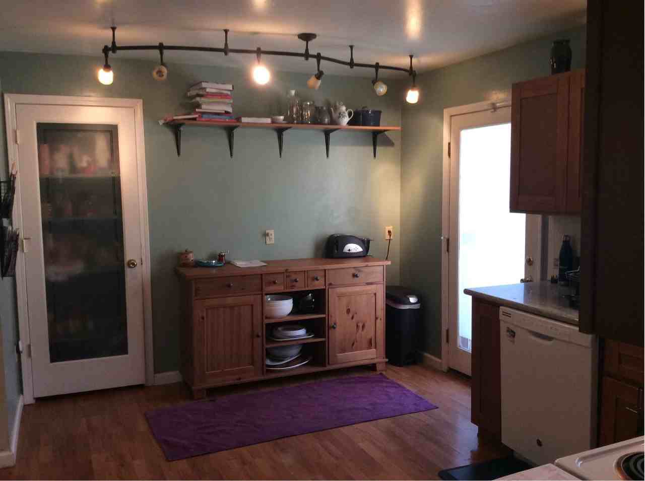 72 4th St - Photo 5 of 12