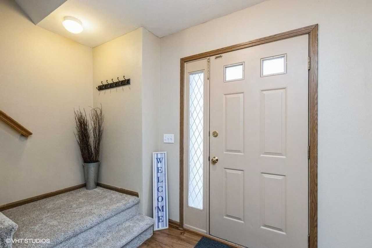 1510 Delaware Ave #3 - Photo 2 of 18