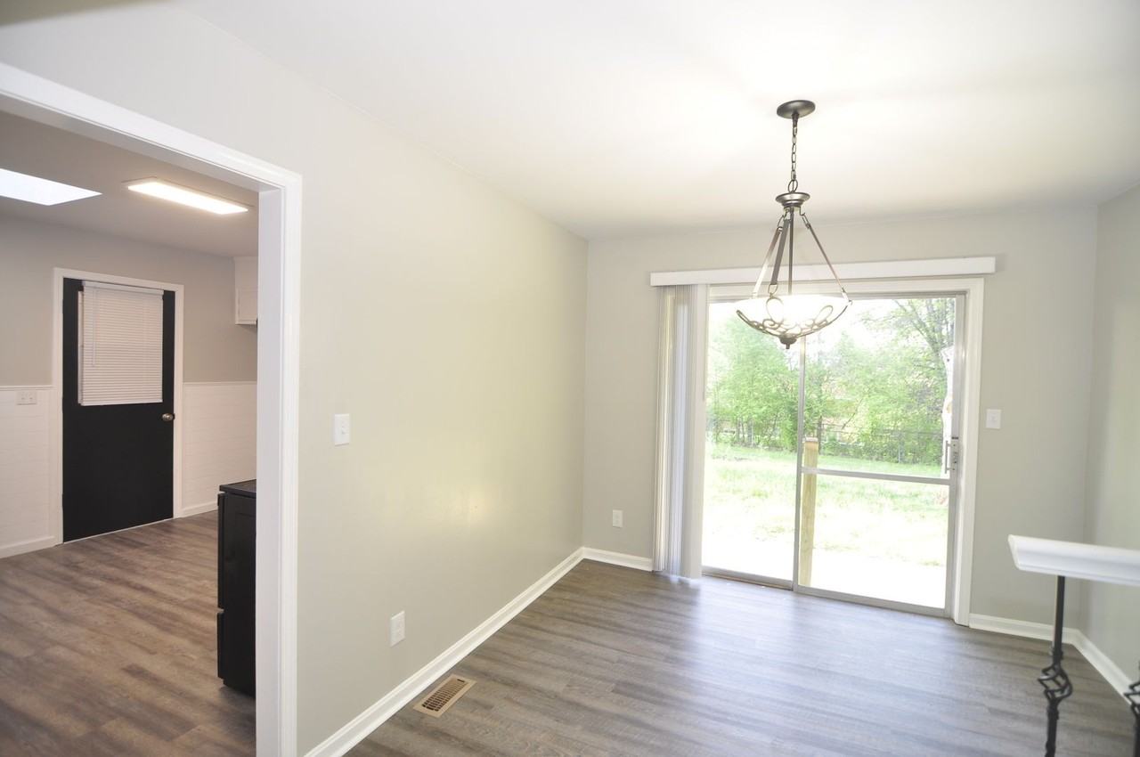 2816 Broadview Dr Nw - Photo 4 of 15