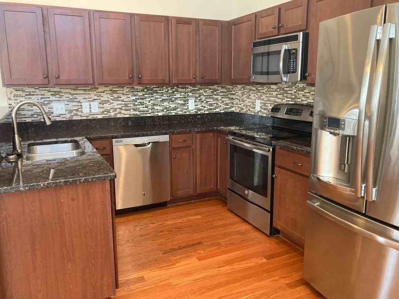 1519 Round Ridge Rd Se - Photo 6 of 37