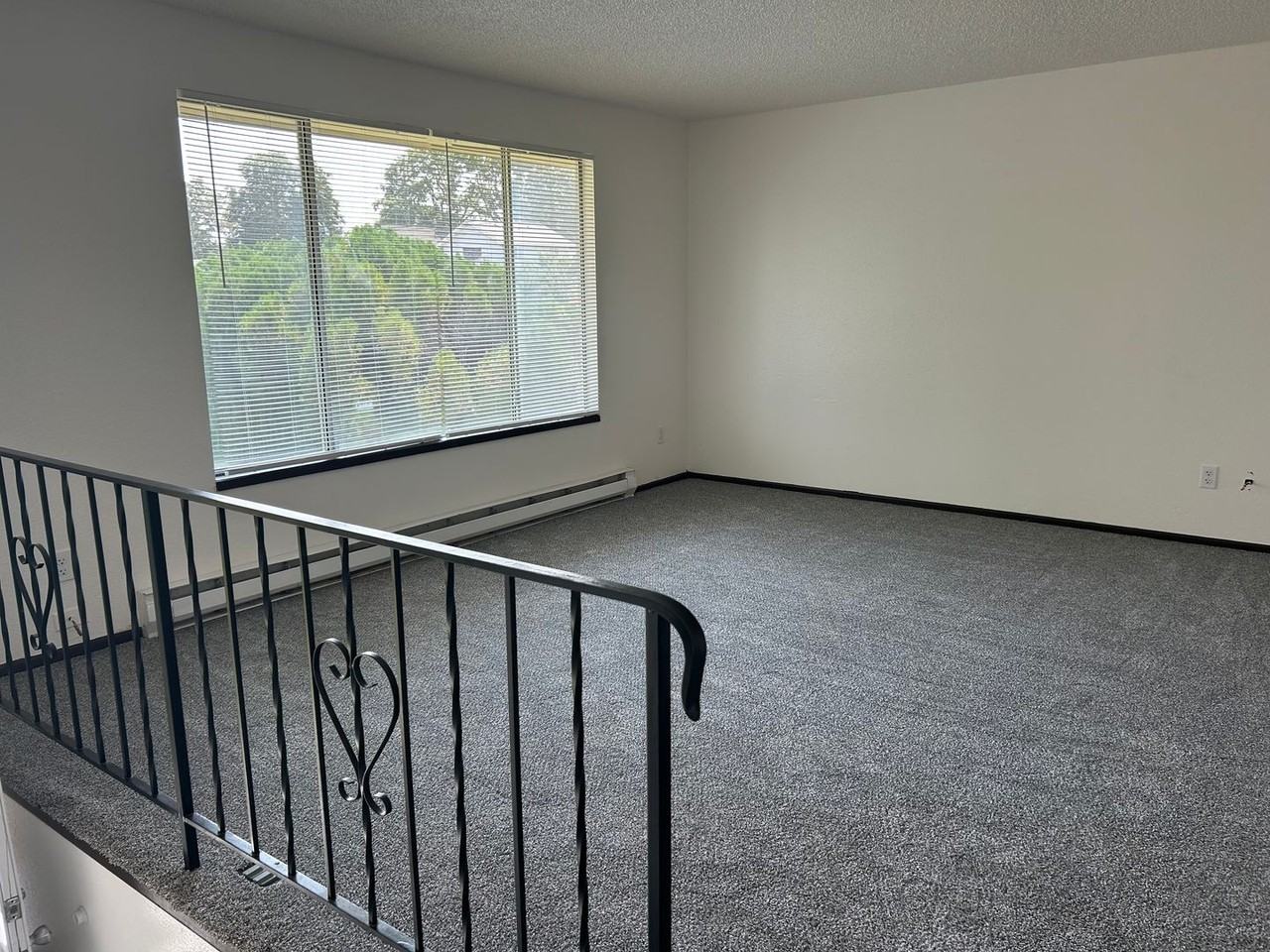 3921 N Napa St - Photo 3 of 13