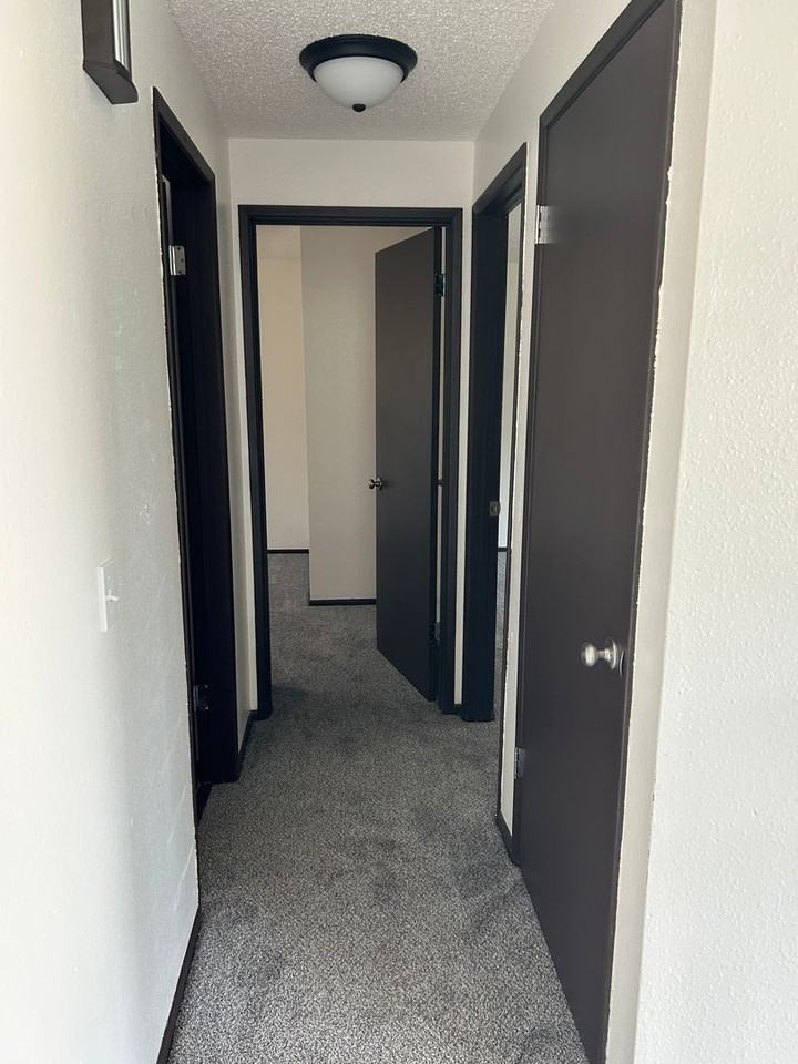 3921 N Napa St - Photo 7 of 13