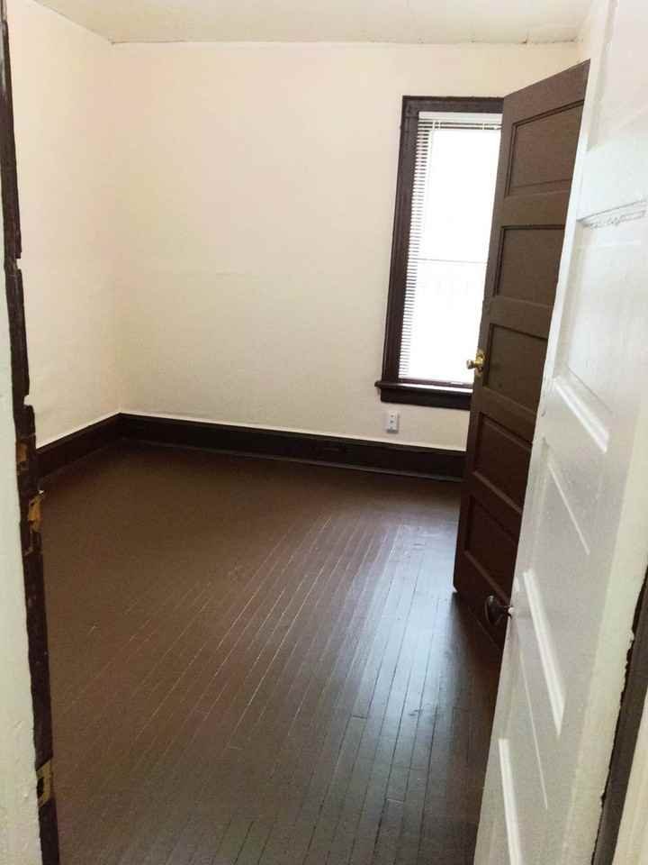1609 W Meinecke Ave - Photo 3 of 26