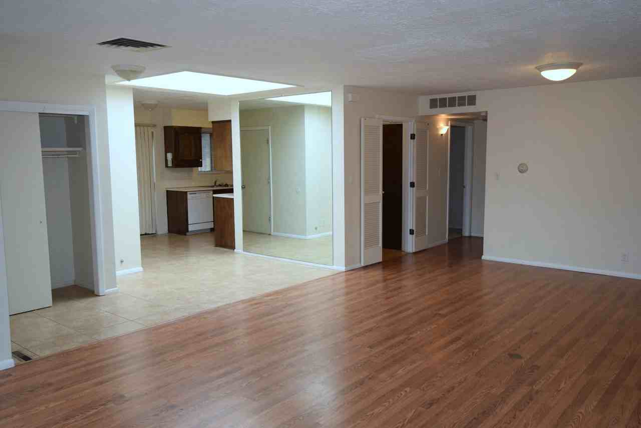 6008 Quemado Dr Ne - Photo 3 of 13