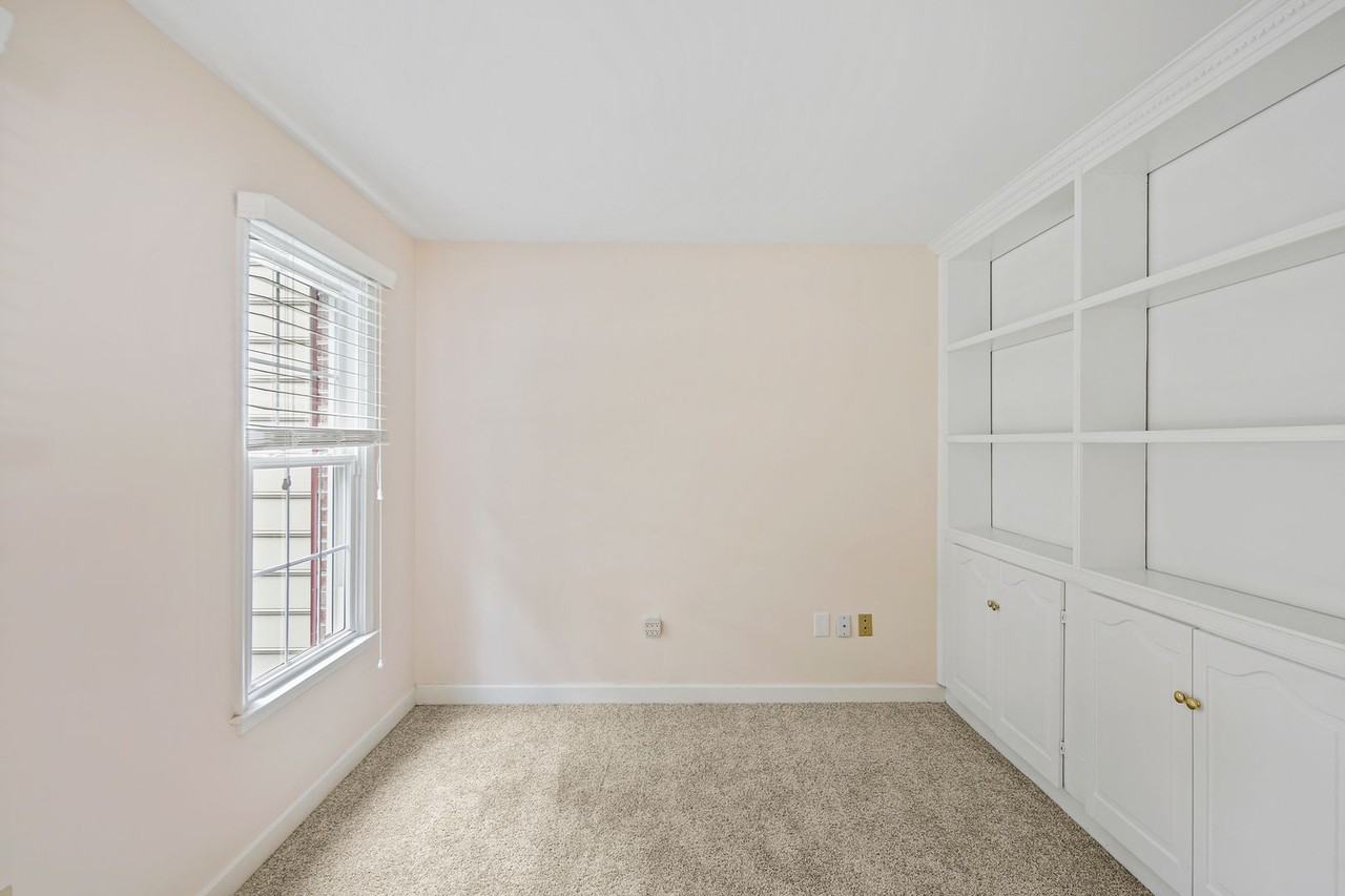 3109 Nestling Pine Ct - Photo 3 of 46