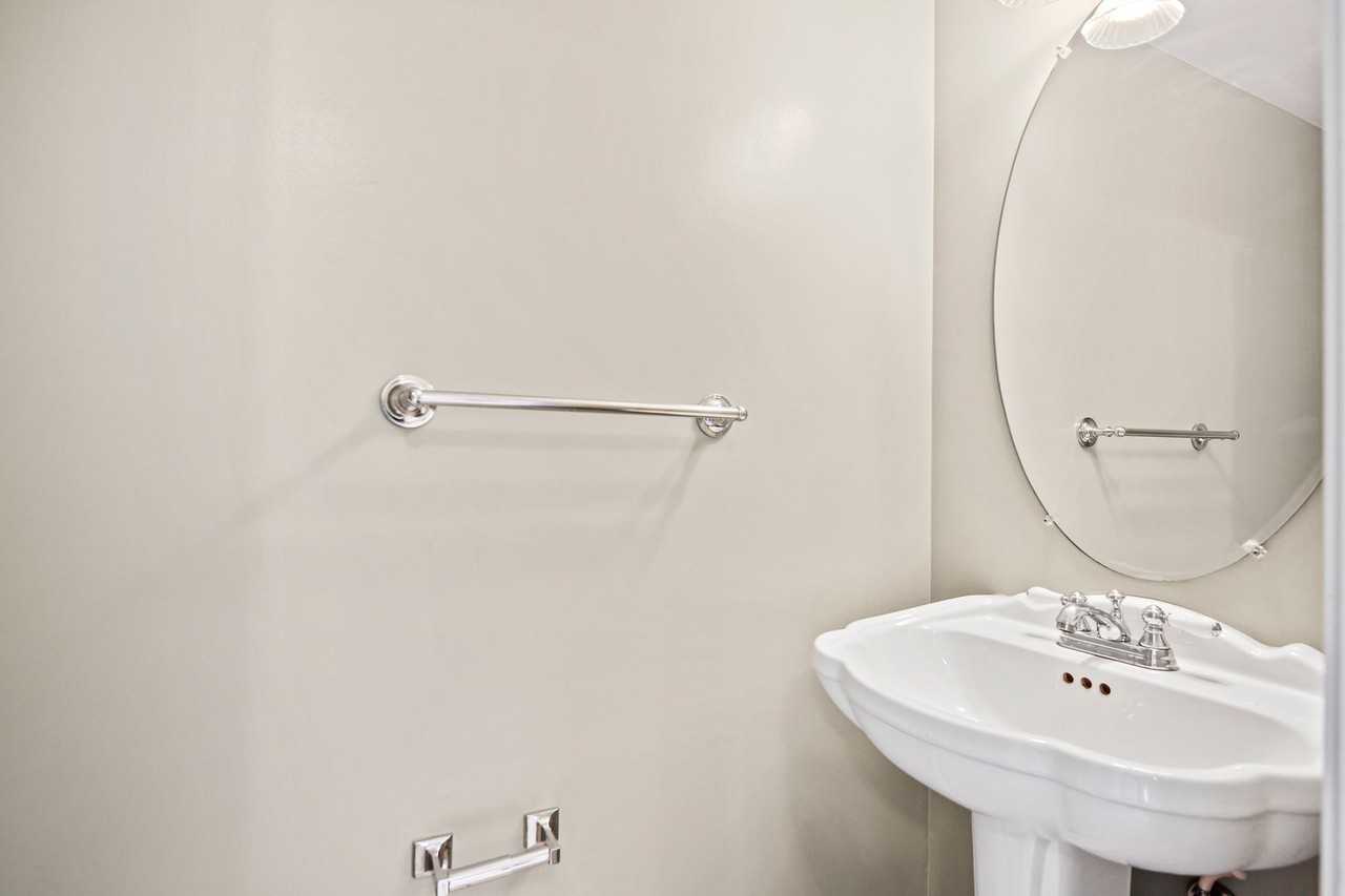 3109 Nestling Pine Ct - Photo 4 of 46