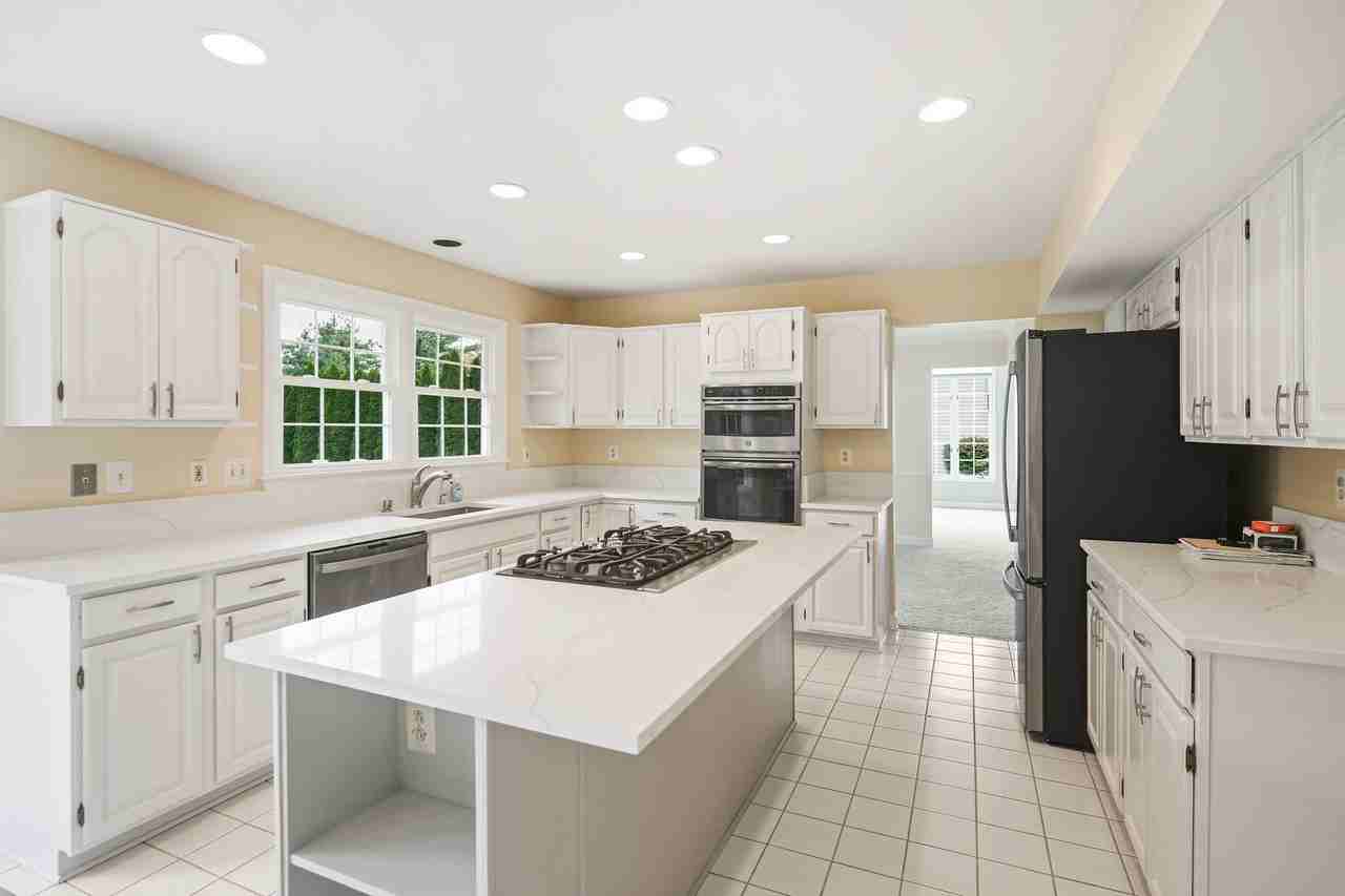 3109 Nestling Pine Ct - Photo 6 of 46