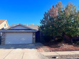 featured image of 9304 Saguaro St Nw