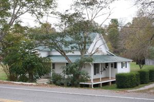 featured image of 3932 Andersonville Hwy