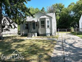 19323 Kenosha St - Photo 1 of 1