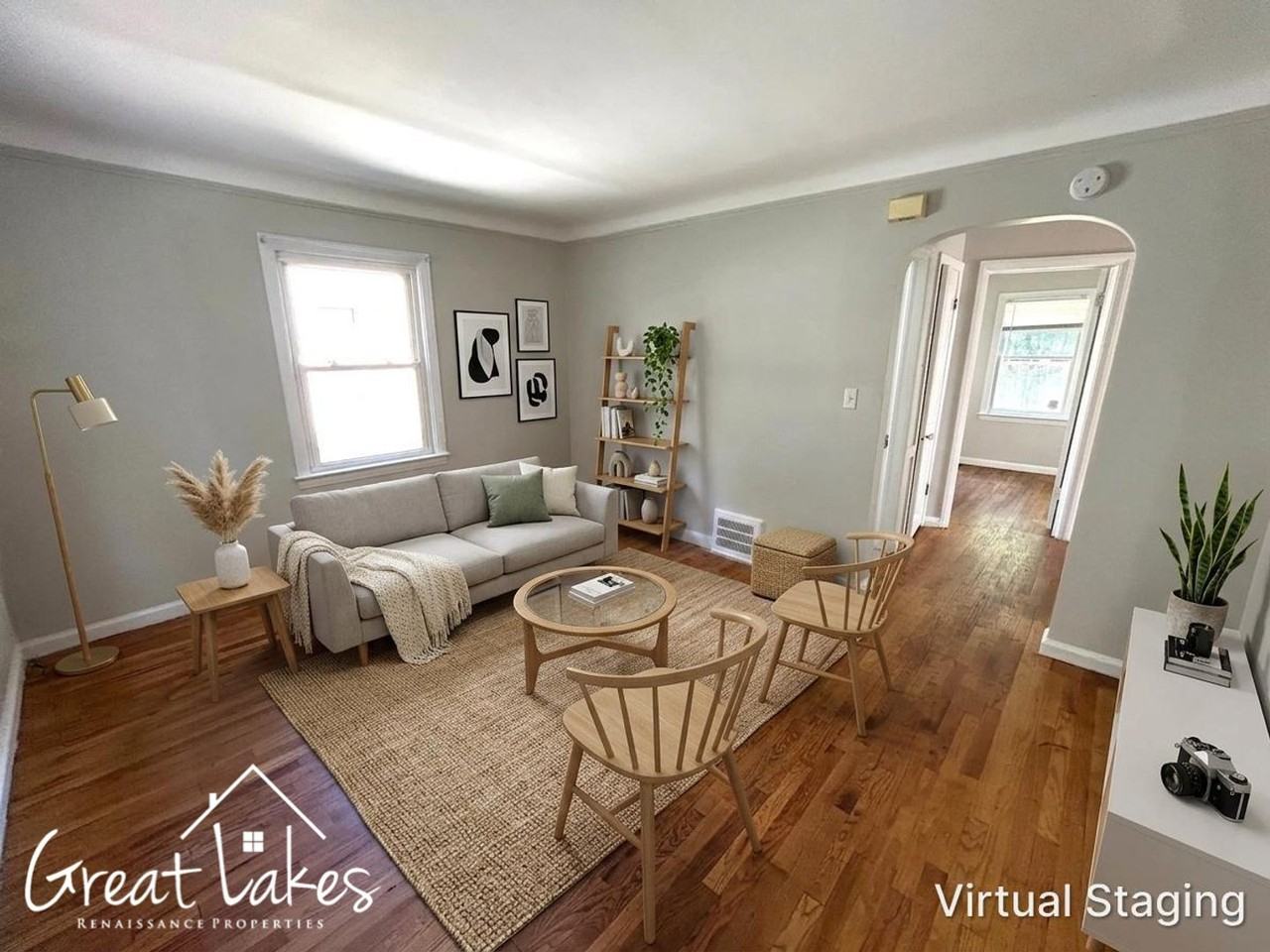 19323 Kenosha St - Photo 2 of 16