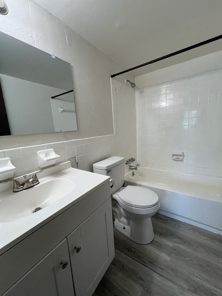 905 Neal Ave - Photo 7 of 7