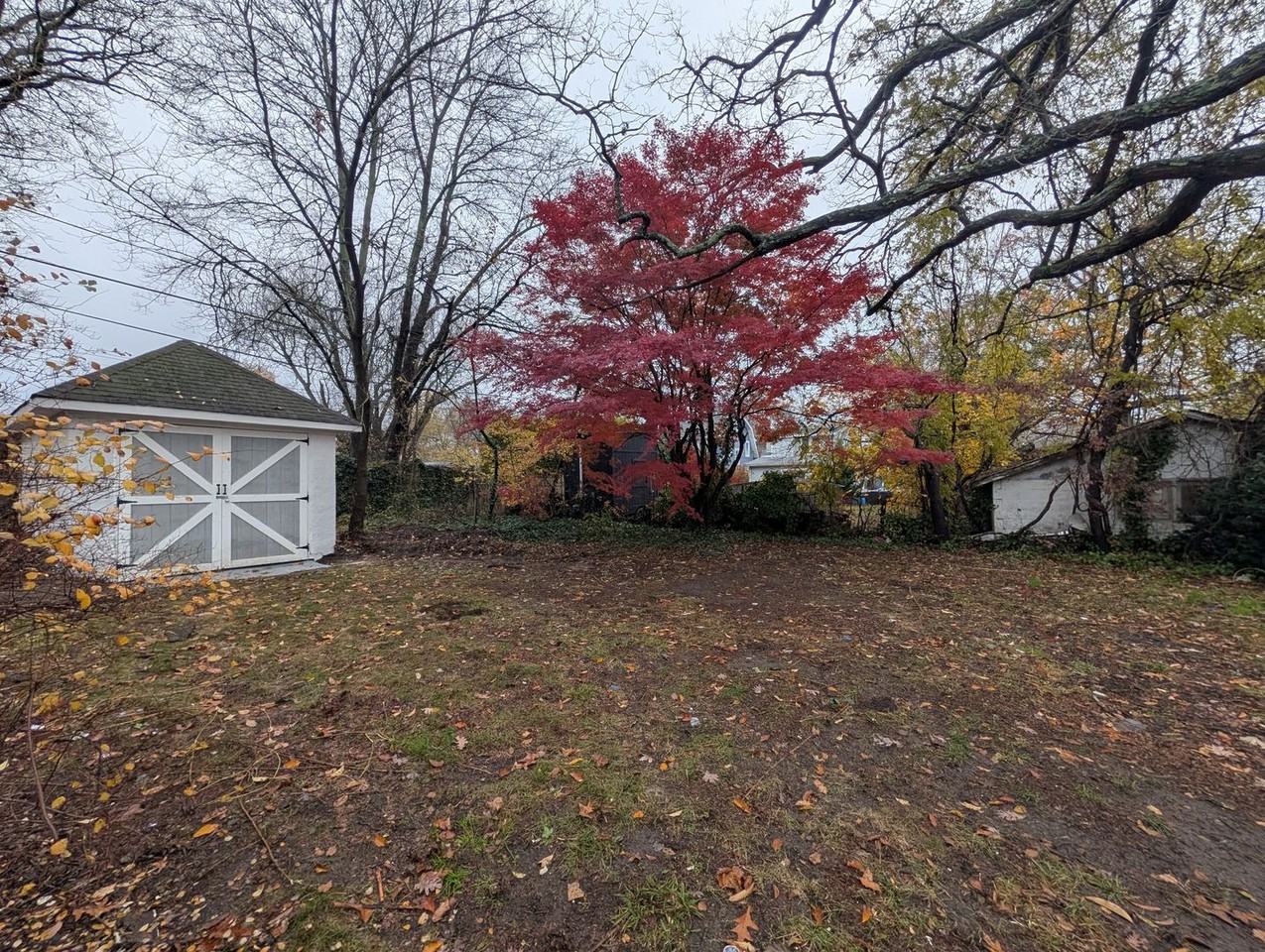 822 Prospect Ave - Photo 7 of 50