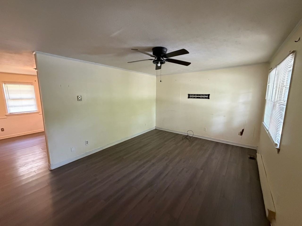 109 Anita St - Photo 2 of 12