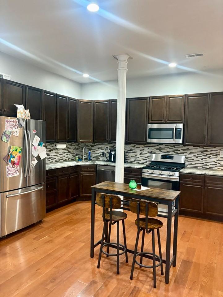 1236 E Columbia Ave. - Photo 4 of 21