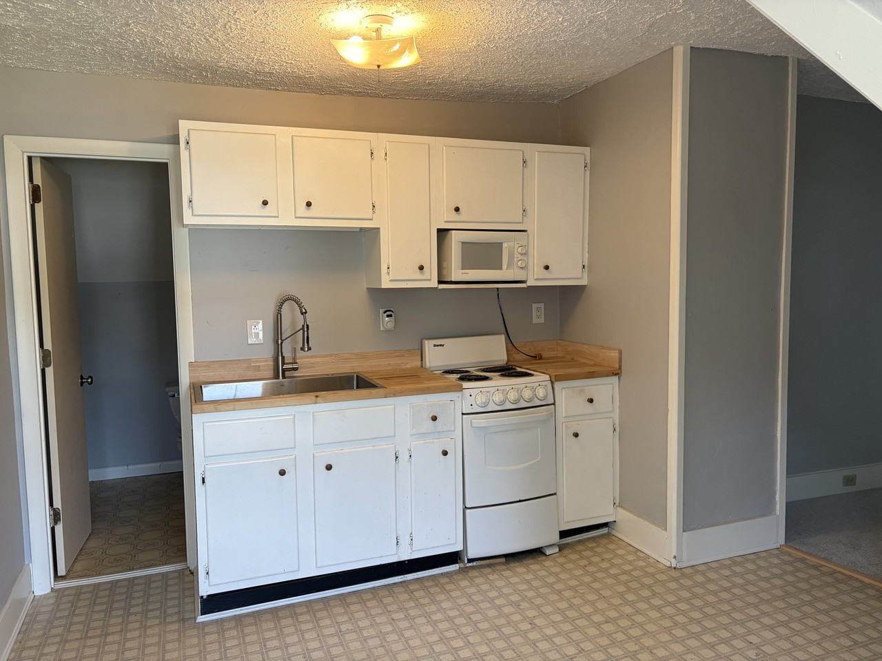 18 Clark Ave #3 - Photo 3 of 12