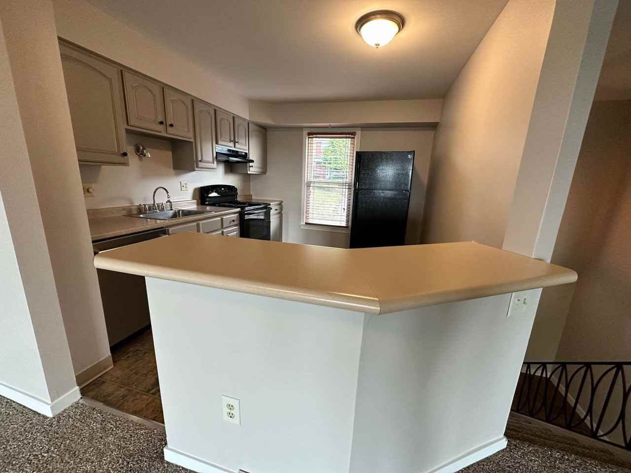 35 Bailey Ave - Photo 2 of 16