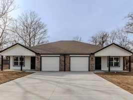 featured image of 208 S Edith St #B