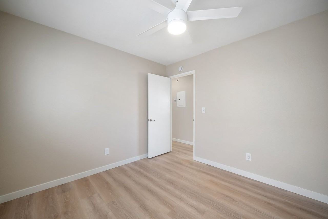1345 Farroll Road - Photo 3 of 36