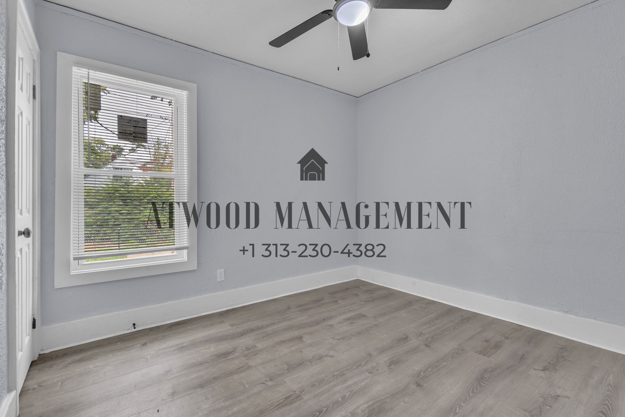 16665 Tuller St - Photo 7 of 19