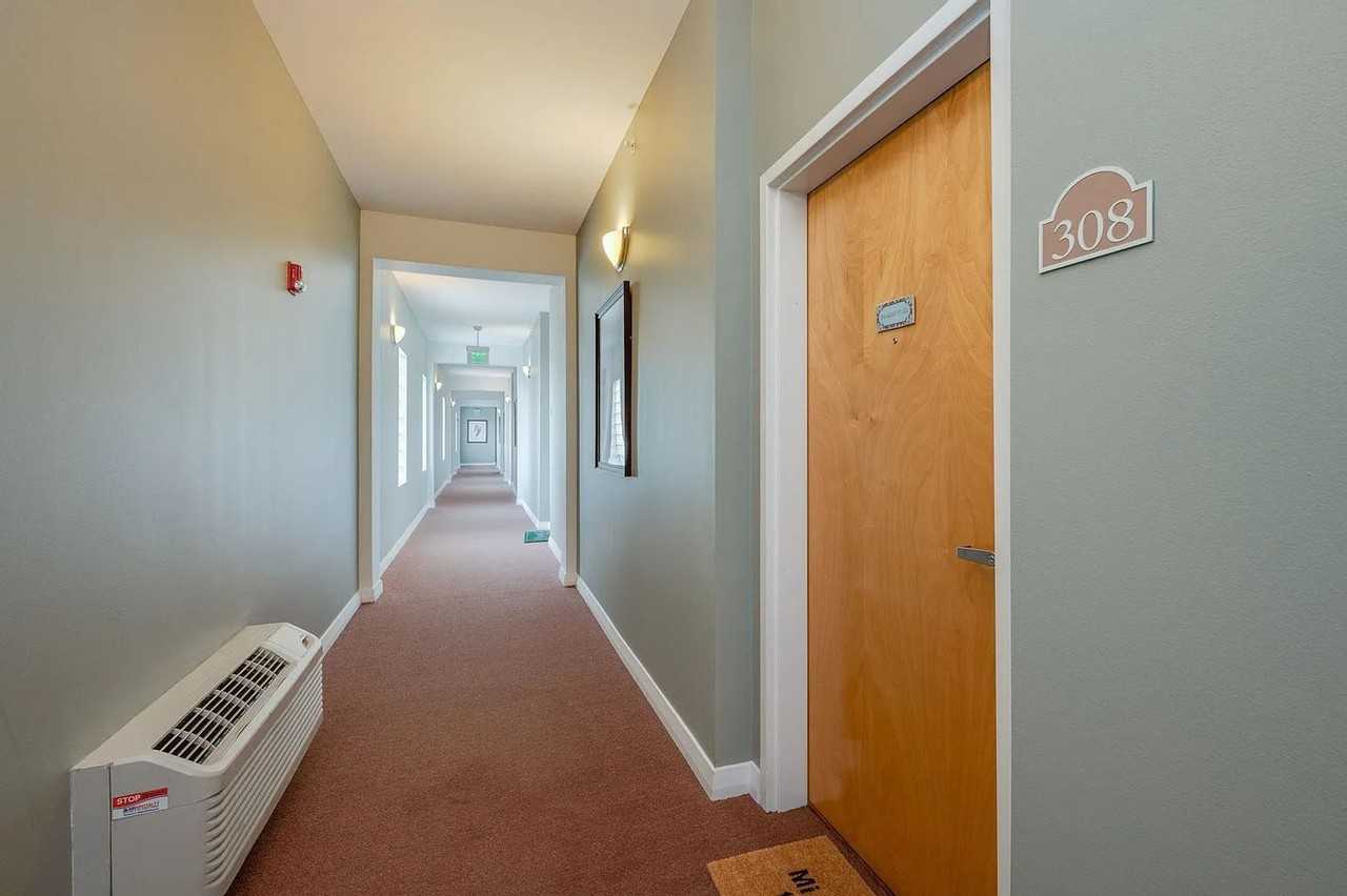 450 W Princess Anne Rd #308 - Photo 2 of 14