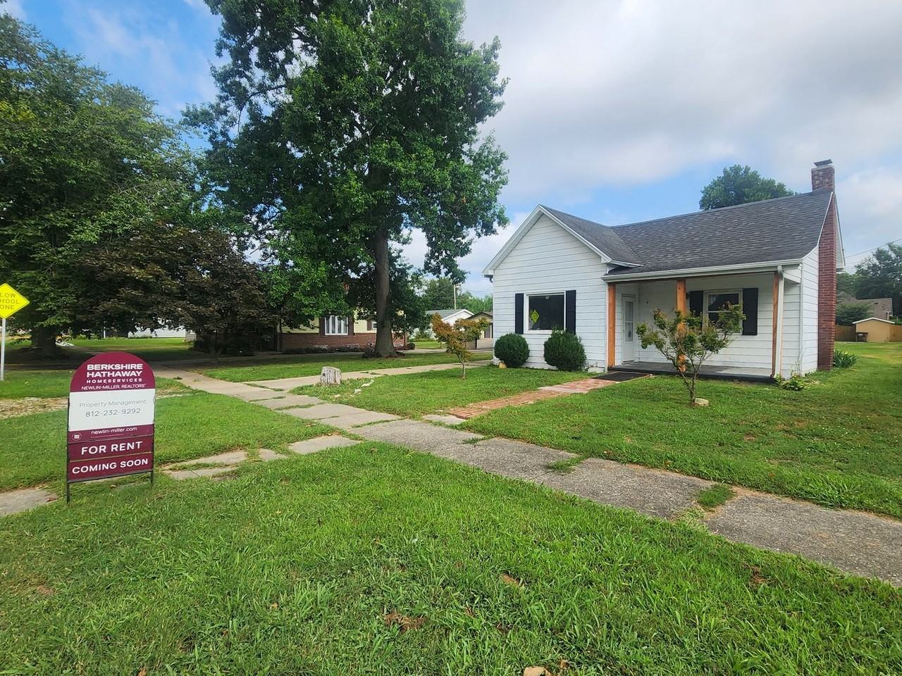 717 Mulberry St - Photo 2 of 4