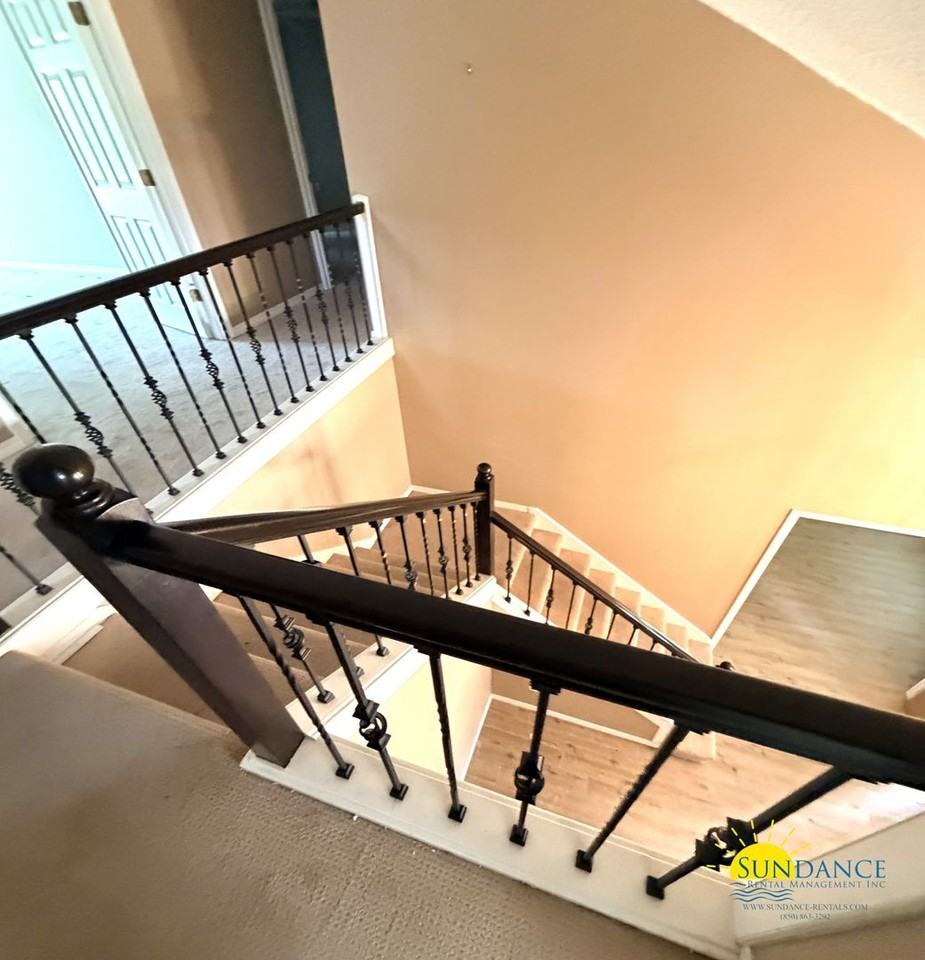 4412 Windrush Dr - Photo 5 of 18