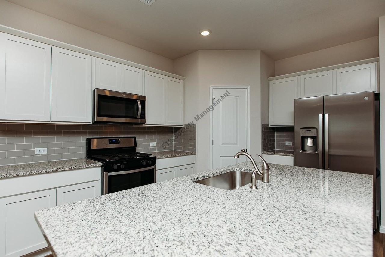 108 Finley Rae Dr - Photo 3 of 22