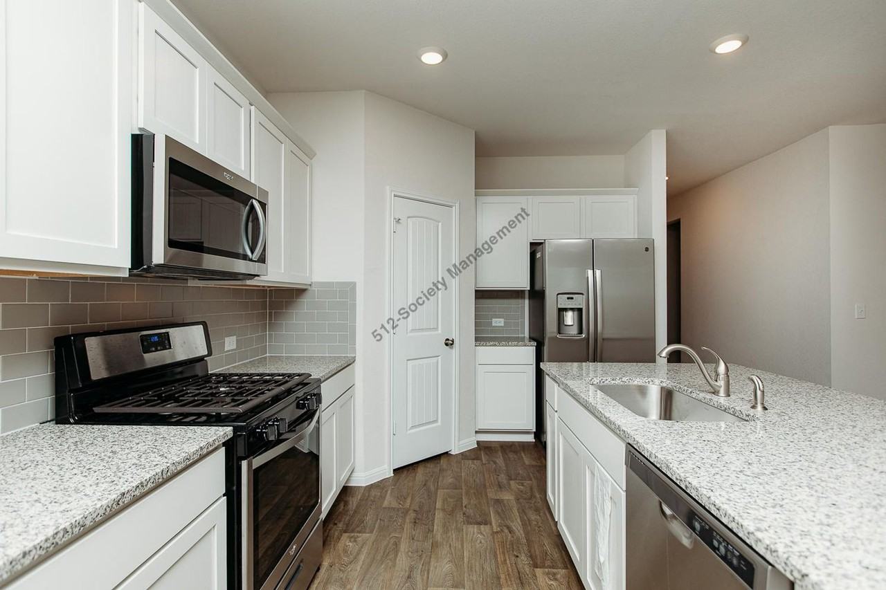 108 Finley Rae Dr - Photo 4 of 22