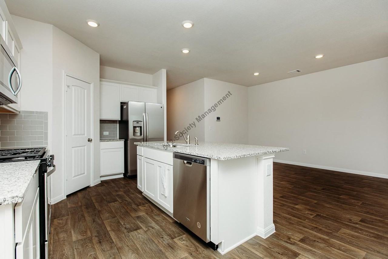 108 Finley Rae Dr - Photo 5 of 22