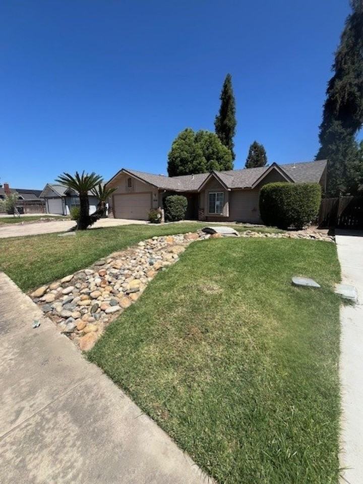 1806 E Laurel Ave - Photo 2 of 18