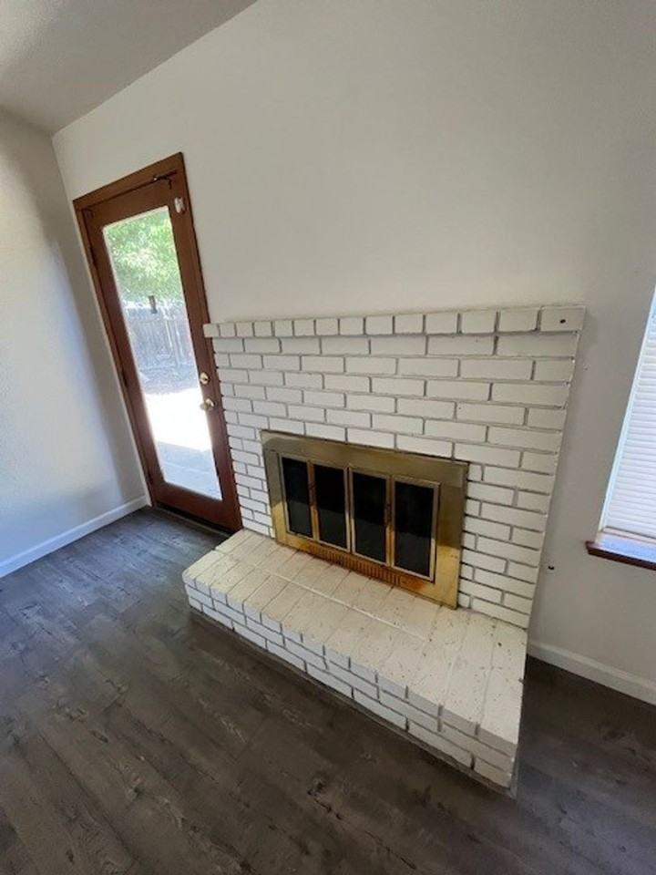 1806 E Laurel Ave - Photo 7 of 18